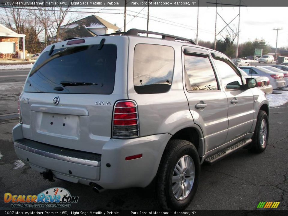 2007 Mercury Mariner Premier 4WD Light Sage Metallic / Pebble Photo #3
