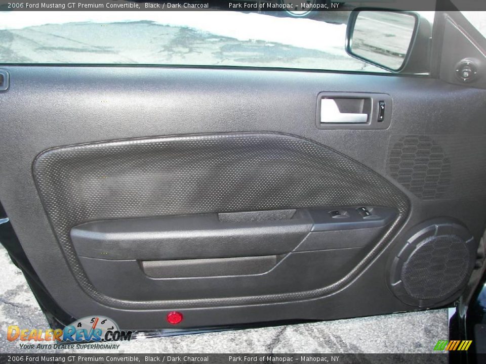 2006 Ford Mustang GT Premium Convertible Black / Dark Charcoal Photo #11