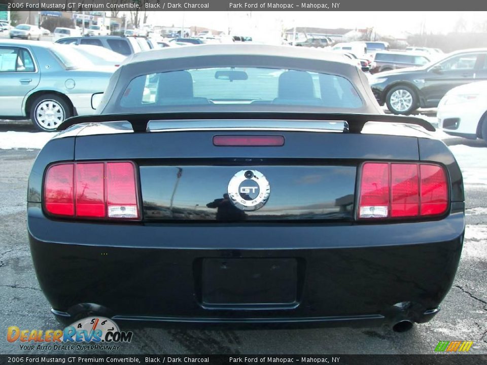 2006 Ford Mustang GT Premium Convertible Black / Dark Charcoal Photo #17