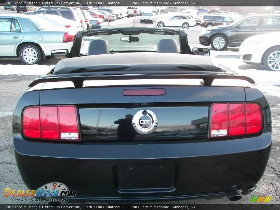 2006 Ford Mustang GT Premium Convertible Black / Dark Charcoal Photo #26