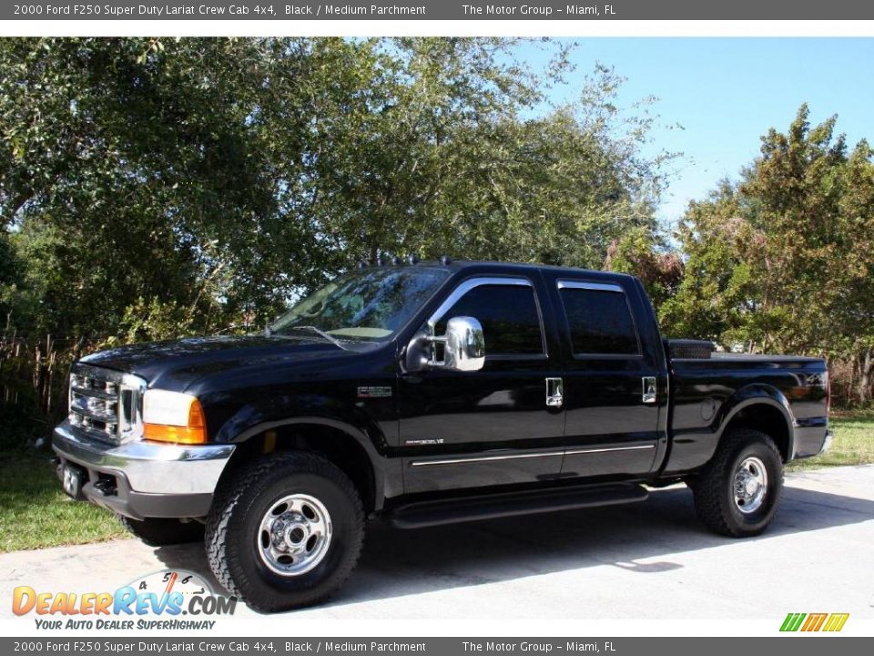 2000 Ford F250 Super Duty Lariat Crew Cab 4x4 Black / Medium Parchment Photo #2