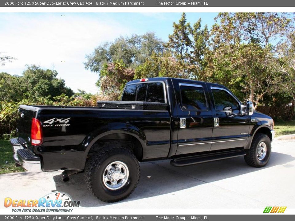 2000 Ford F250 Super Duty Lariat Crew Cab 4x4 Black / Medium Parchment Photo #12