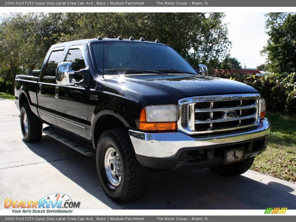 2000 Ford F250 Super Duty Lariat Crew Cab 4x4 Black / Medium Parchment Photo #16