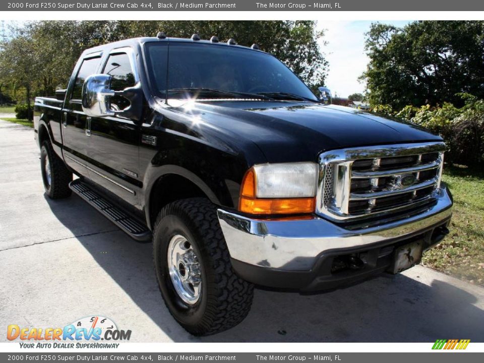 2000 Ford F250 Super Duty Lariat Crew Cab 4x4 Black / Medium Parchment Photo #19