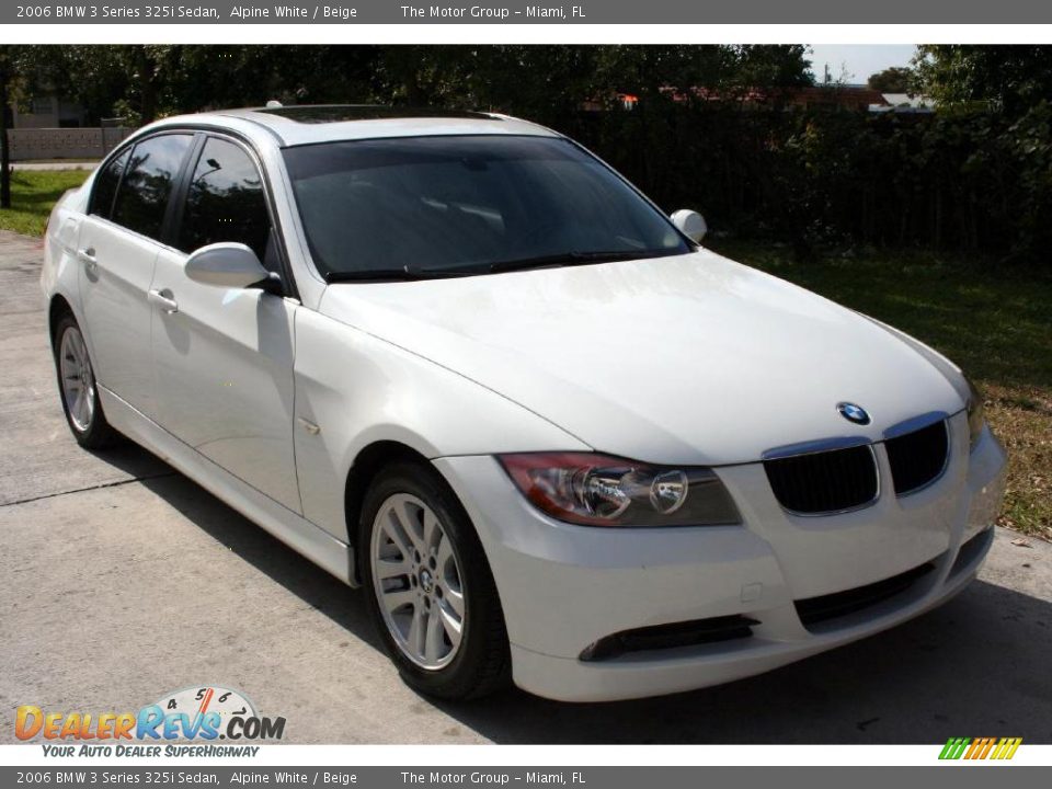 2006 BMW 3 Series 325i Sedan Alpine White / Beige Photo #17