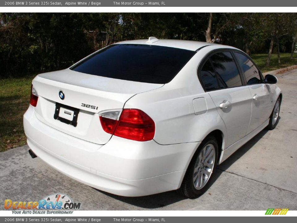 2006 BMW 3 Series 325i Sedan Alpine White / Beige Photo #24