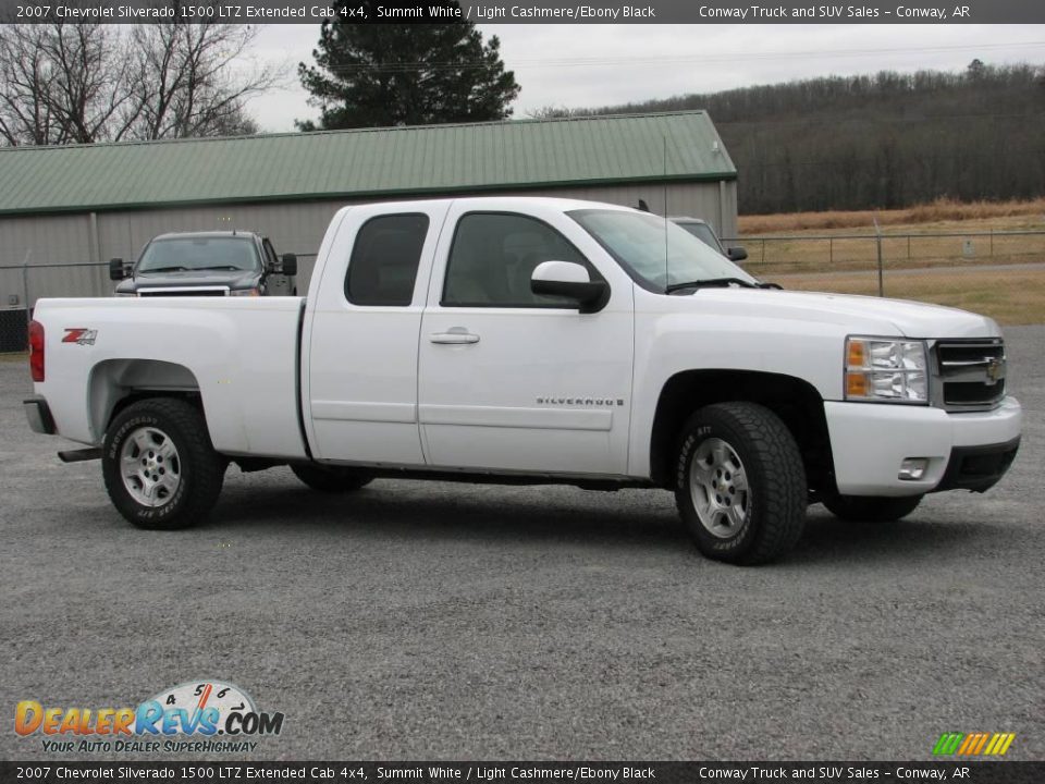2007 Chevrolet Silverado 1500 LTZ Extended Cab 4x4 Summit White / Light Cashmere/Ebony Black Photo #1