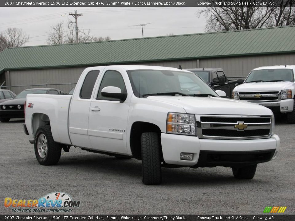 2007 Chevrolet Silverado 1500 LTZ Extended Cab 4x4 Summit White / Light Cashmere/Ebony Black Photo #9