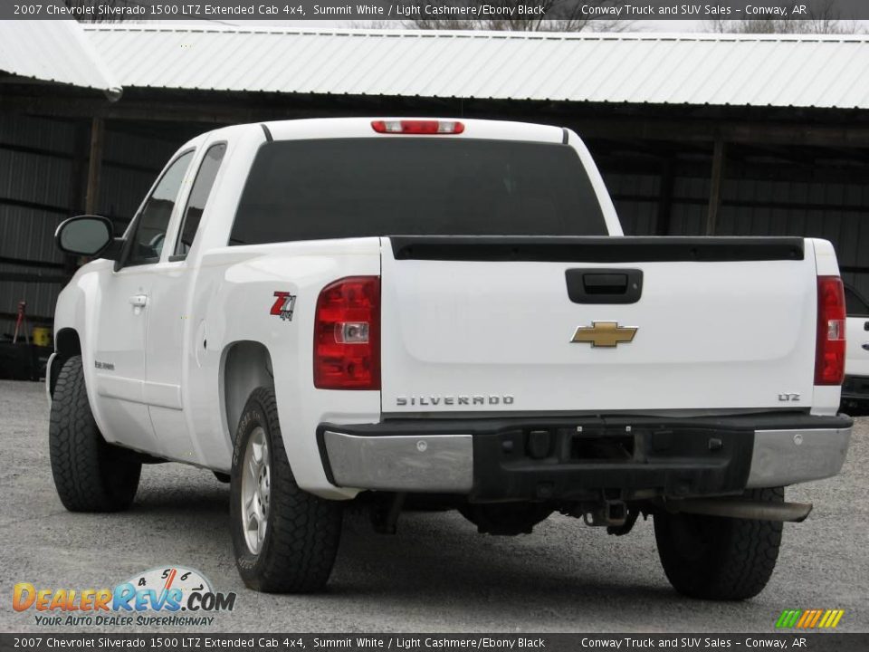 2007 Chevrolet Silverado 1500 LTZ Extended Cab 4x4 Summit White / Light Cashmere/Ebony Black Photo #12