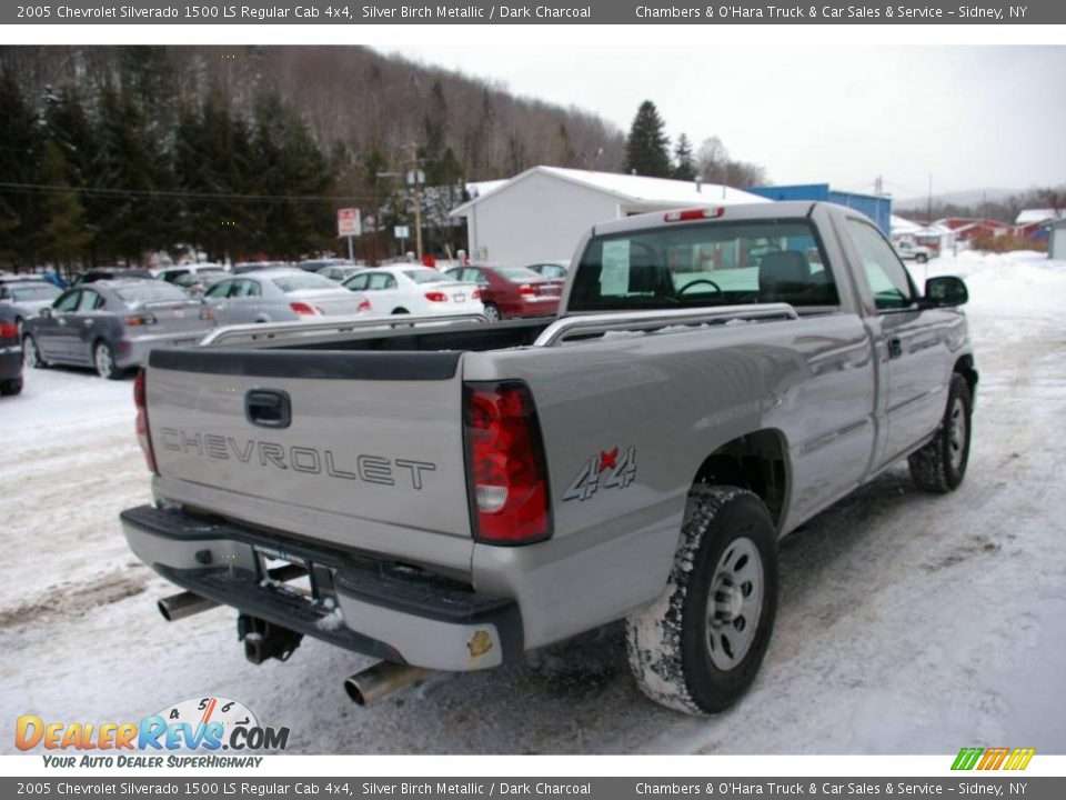 2005 Chevrolet Silverado 1500 LS Regular Cab 4x4 Silver Birch Metallic / Dark Charcoal Photo #9