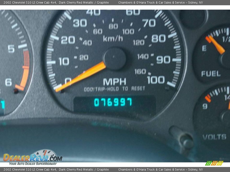 2002 Chevrolet S10 LS Crew Cab 4x4 Dark Cherry Red Metallic / Graphite Photo #5