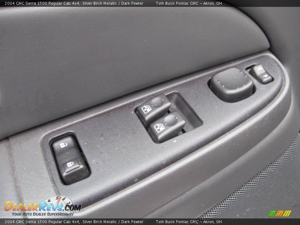 2004 GMC Sierra 1500 Regular Cab 4x4 Silver Birch Metallic / Dark Pewter Photo #8