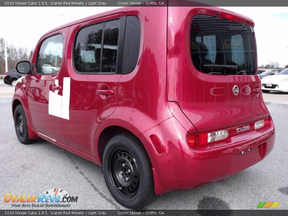 2010 Nissan Cube 1.8 S Scarlet Red Metallic / Light Gray Photo #3