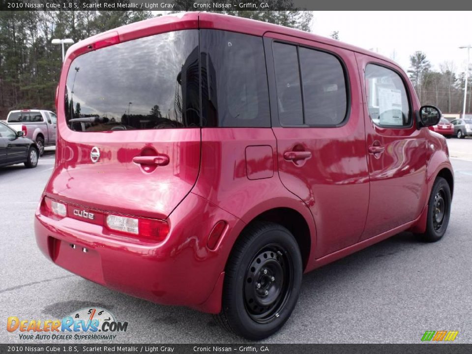 2010 Nissan Cube 1.8 S Scarlet Red Metallic / Light Gray Photo #5