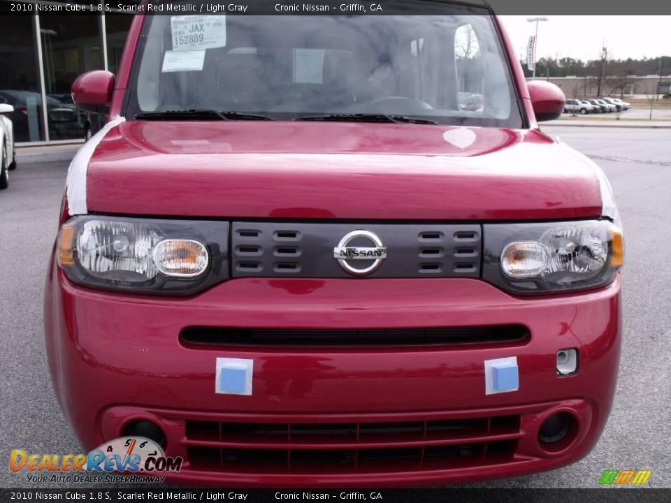 2010 Nissan Cube 1.8 S Scarlet Red Metallic / Light Gray Photo #8