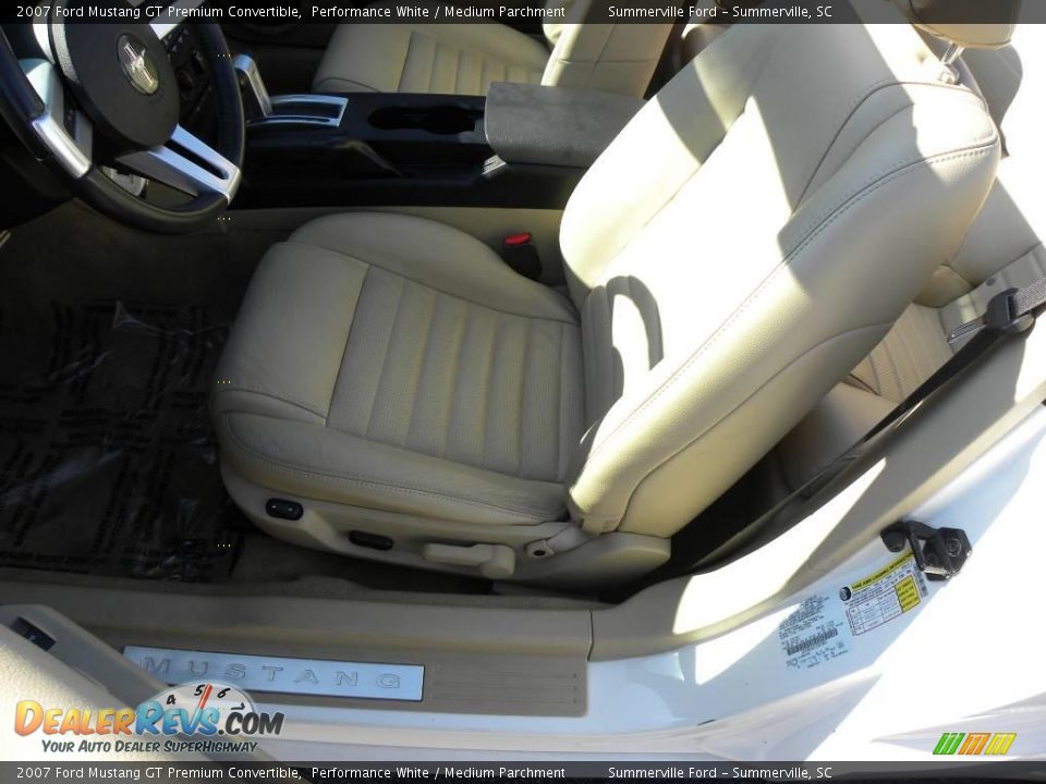 2007 Ford Mustang GT Premium Convertible Performance White / Medium Parchment Photo #4