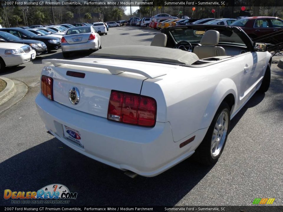 2007 Ford Mustang GT Premium Convertible Performance White / Medium Parchment Photo #11