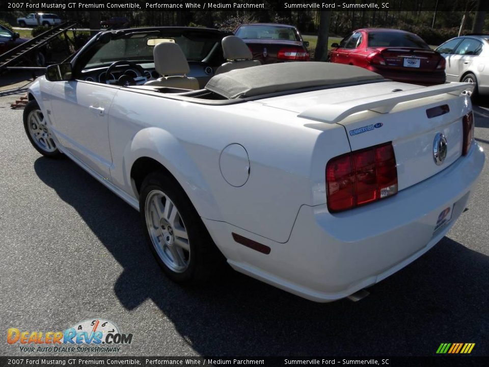 2007 Ford Mustang GT Premium Convertible Performance White / Medium Parchment Photo #13