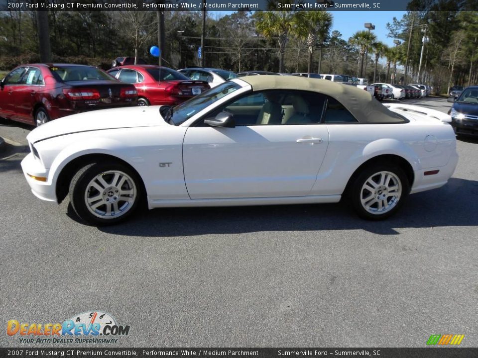 2007 Ford Mustang GT Premium Convertible Performance White / Medium Parchment Photo #15