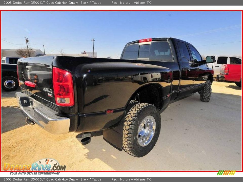 2005 Dodge Ram 3500 SLT Quad Cab 4x4 Dually Black / Taupe Photo #7