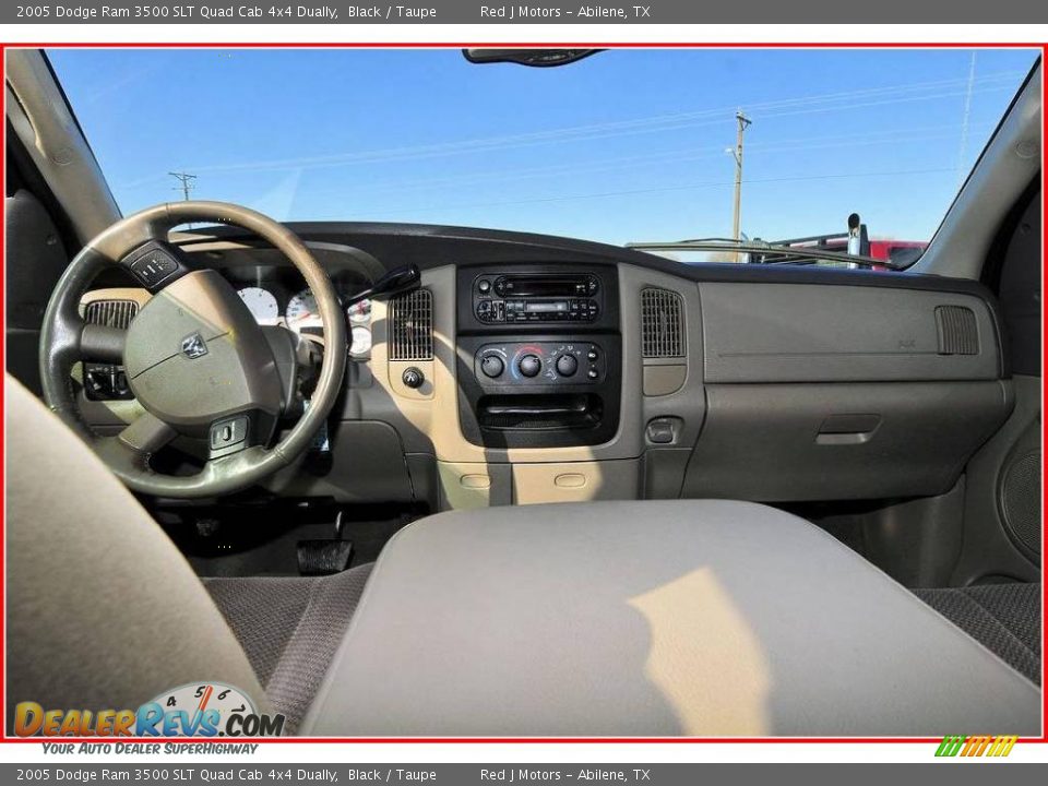 2005 Dodge Ram 3500 SLT Quad Cab 4x4 Dually Black / Taupe Photo #26