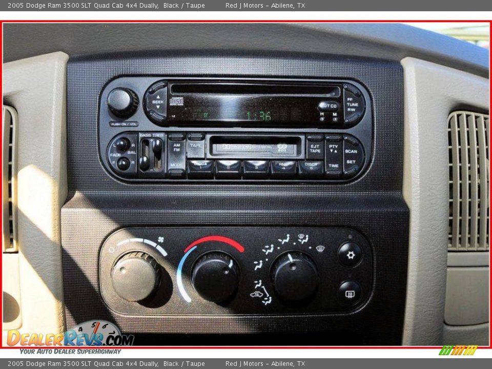 2005 Dodge Ram 3500 SLT Quad Cab 4x4 Dually Black / Taupe Photo #28