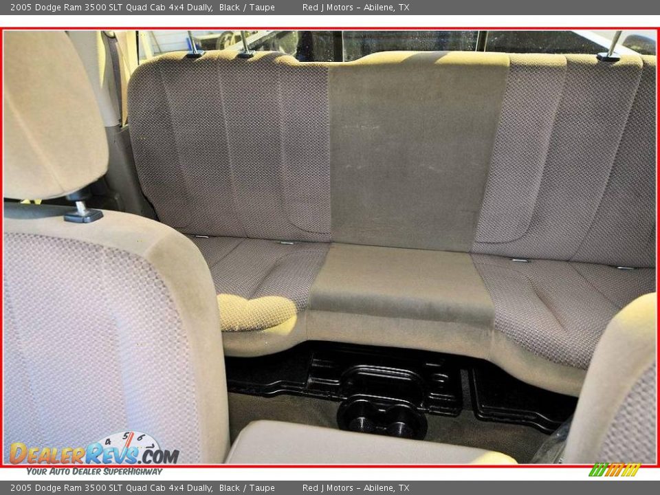 2005 Dodge Ram 3500 SLT Quad Cab 4x4 Dually Black / Taupe Photo #30