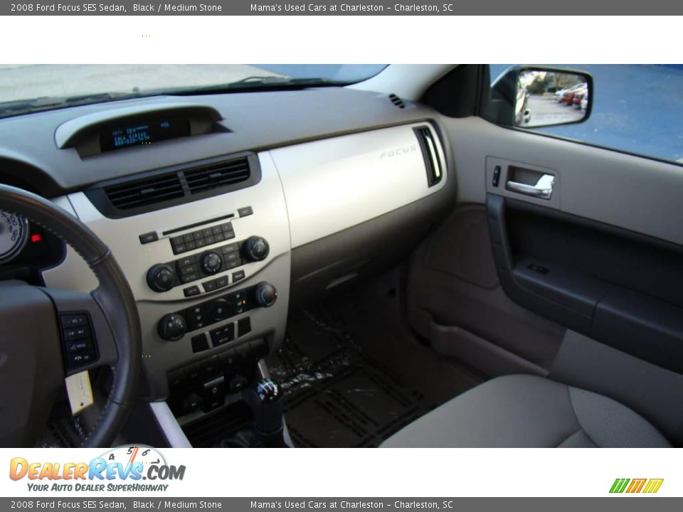 2008 Ford Focus SES Sedan Black / Medium Stone Photo #16