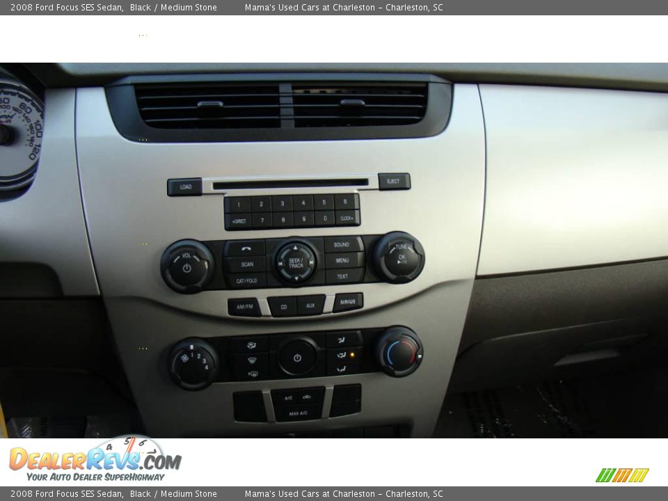 2008 Ford Focus SES Sedan Black / Medium Stone Photo #17