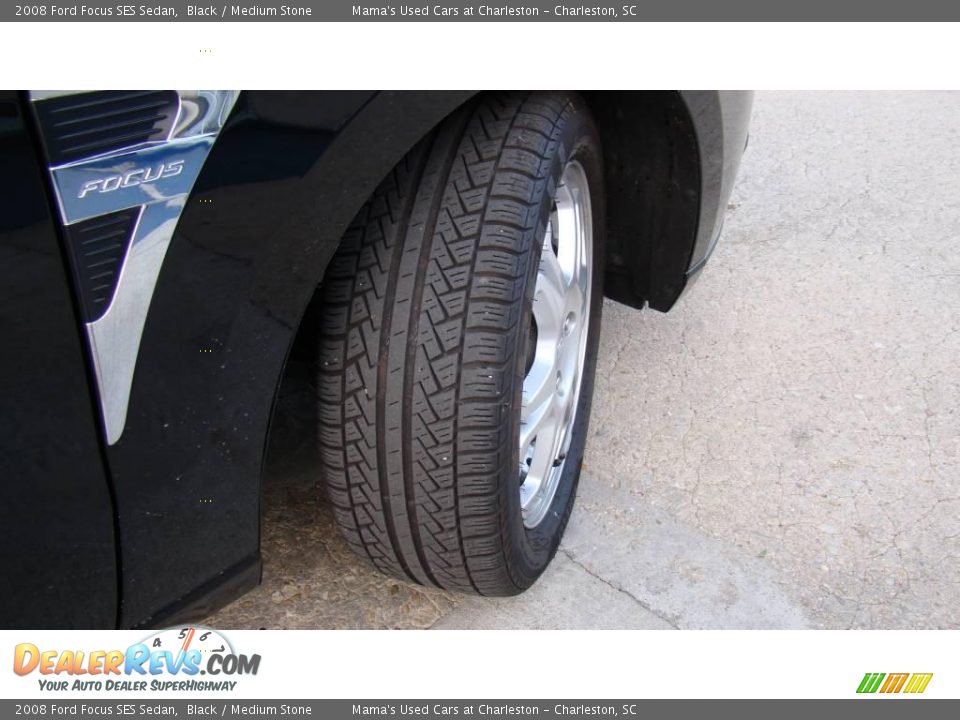 2008 Ford Focus SES Sedan Black / Medium Stone Photo #23