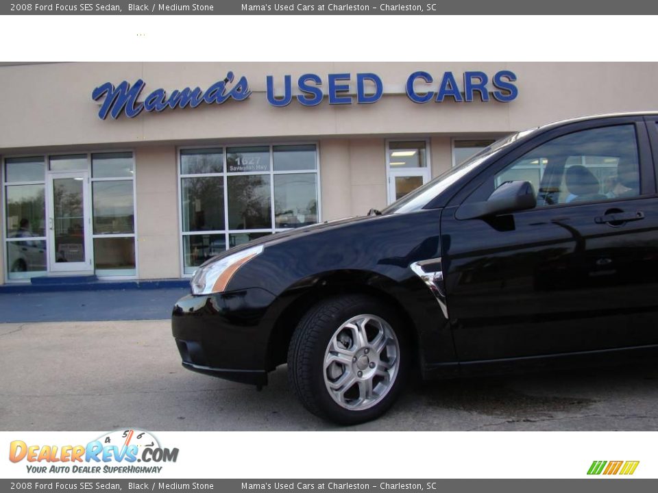 2008 Ford Focus SES Sedan Black / Medium Stone Photo #25