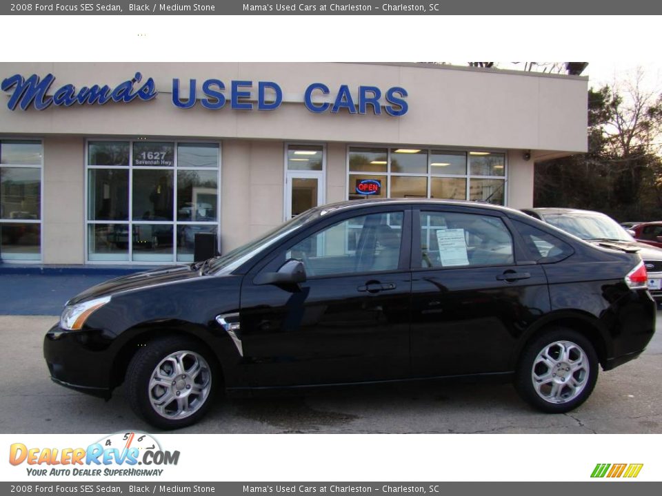 2008 Ford Focus SES Sedan Black / Medium Stone Photo #34