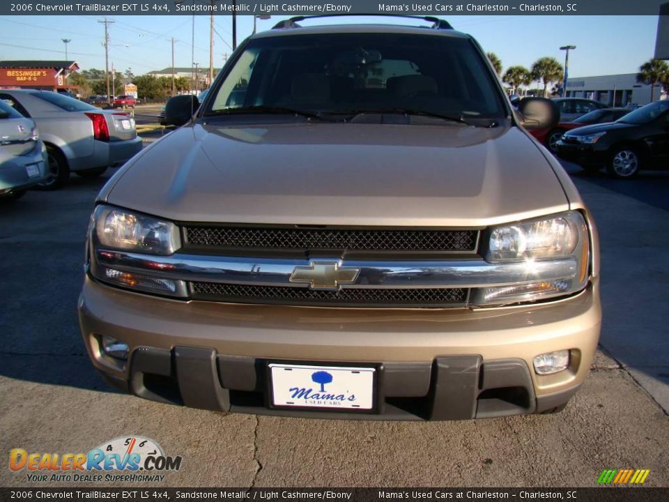 2006 Chevrolet TrailBlazer EXT LS 4x4 Sandstone Metallic / Light Cashmere/Ebony Photo #3