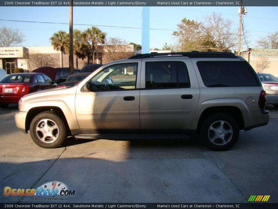 2006 Chevrolet TrailBlazer EXT LS 4x4 Sandstone Metallic / Light Cashmere/Ebony Photo #5