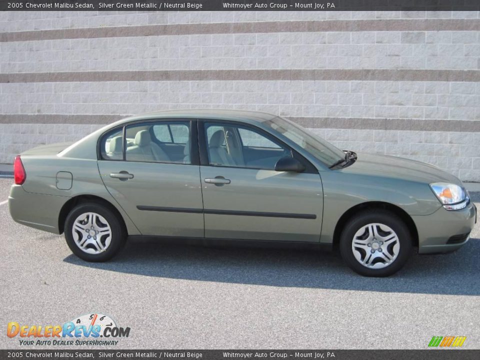 2005 Chevrolet Malibu Sedan Silver Green Metallic / Neutral Beige Photo #1