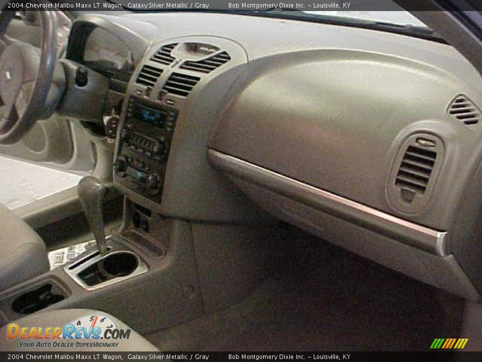 2004 Chevrolet Malibu Maxx LT Wagon Galaxy Silver Metallic / Gray Photo #16