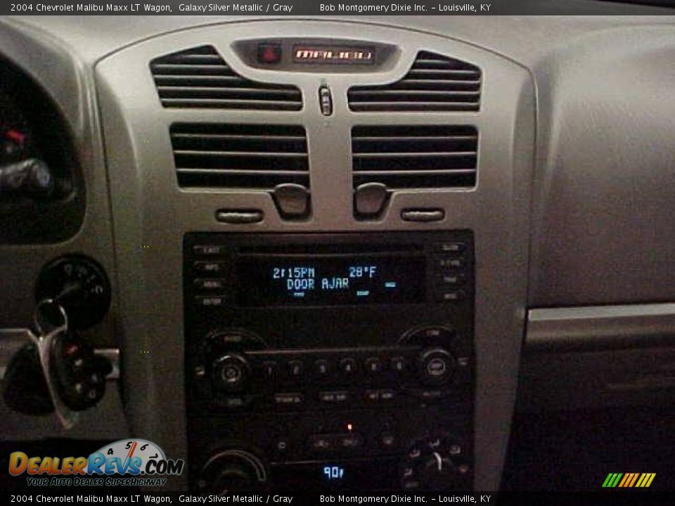 2004 Chevrolet Malibu Maxx LT Wagon Galaxy Silver Metallic / Gray Photo #18