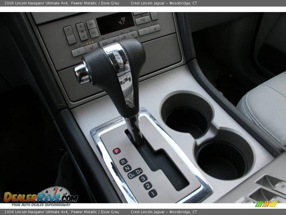 2006 Lincoln Navigator Ultimate 4x4 Pewter Metallic / Dove Grey Photo #15