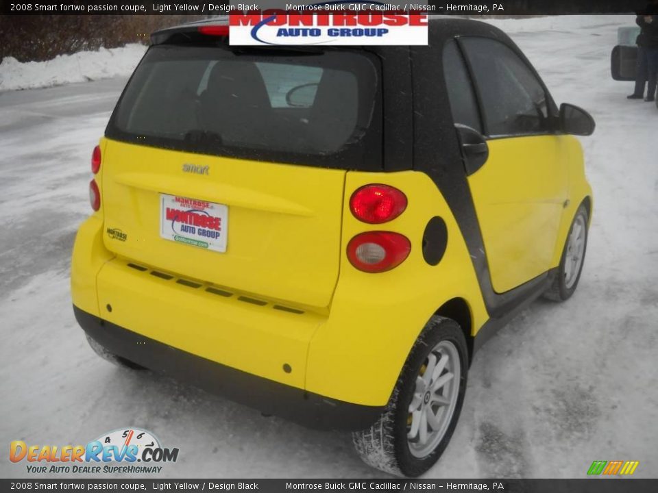 2008 Smart fortwo passion coupe Light Yellow / Design Black Photo #3