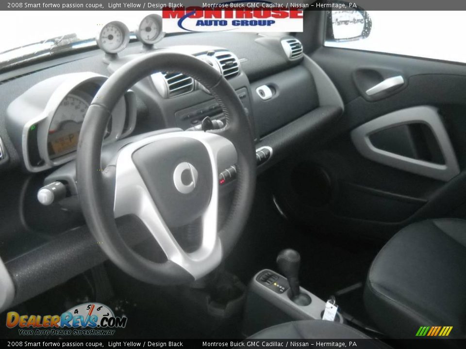 2008 Smart fortwo passion coupe Light Yellow / Design Black Photo #9