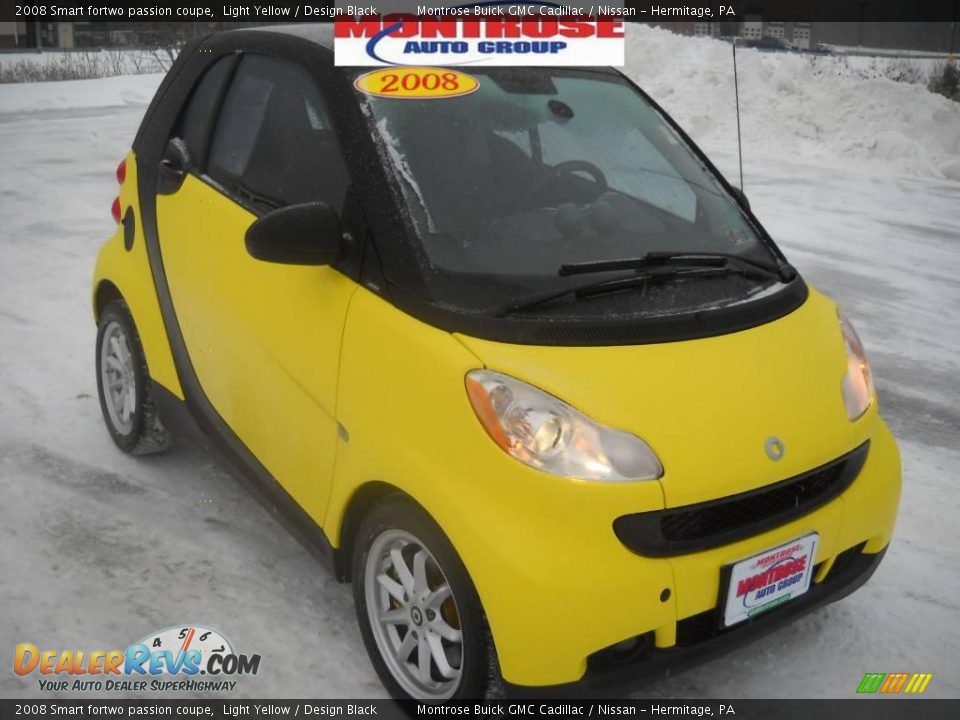 2008 Smart fortwo passion coupe Light Yellow / Design Black Photo #21