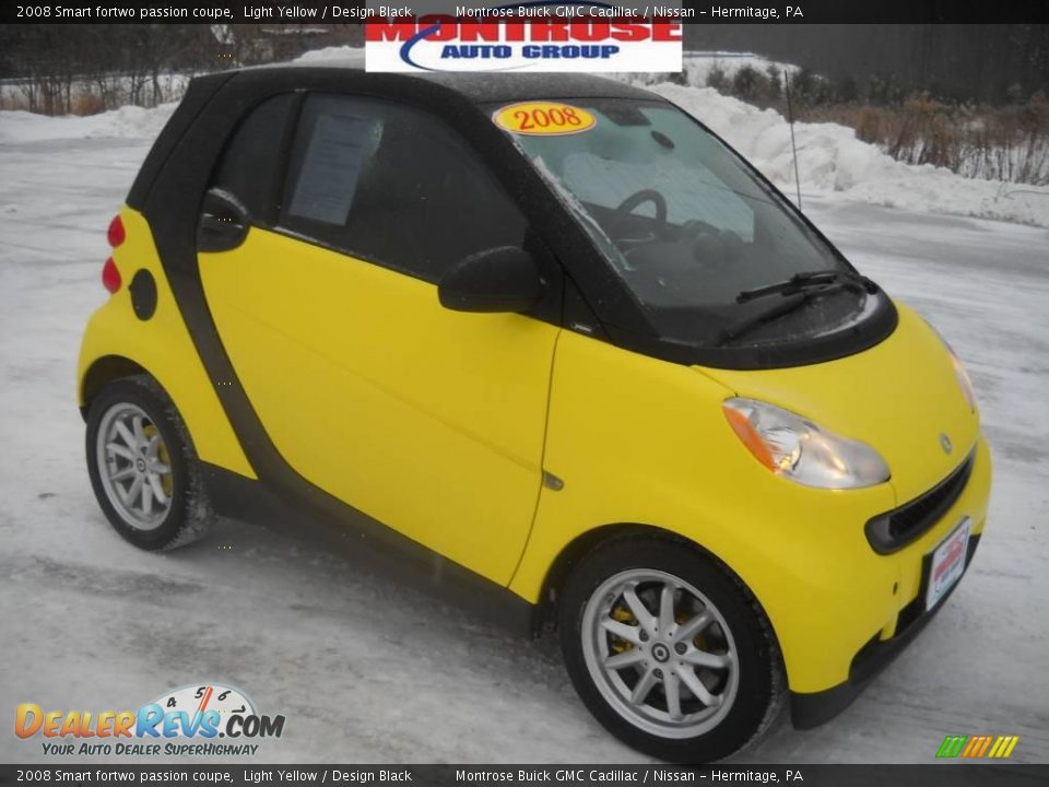 2008 Smart fortwo passion coupe Light Yellow / Design Black Photo #22