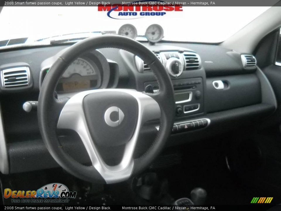 2008 Smart fortwo passion coupe Light Yellow / Design Black Photo #23