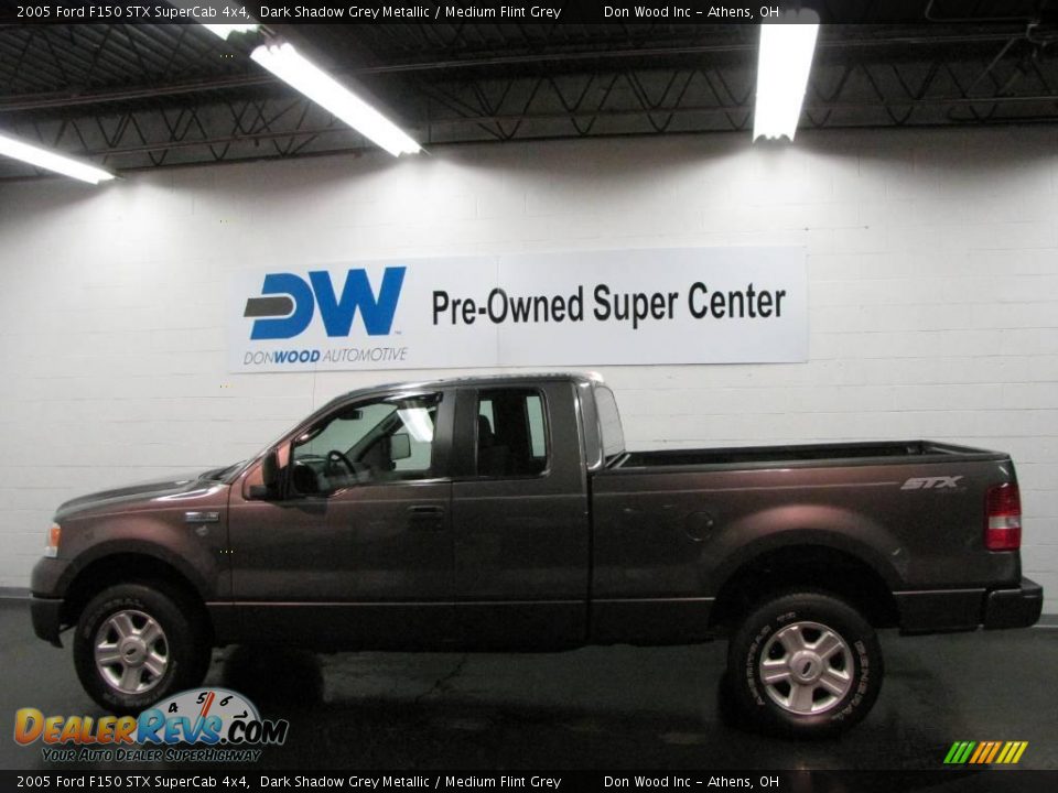 2005 Ford F150 STX SuperCab 4x4 Dark Shadow Grey Metallic / Medium Flint Grey Photo #5
