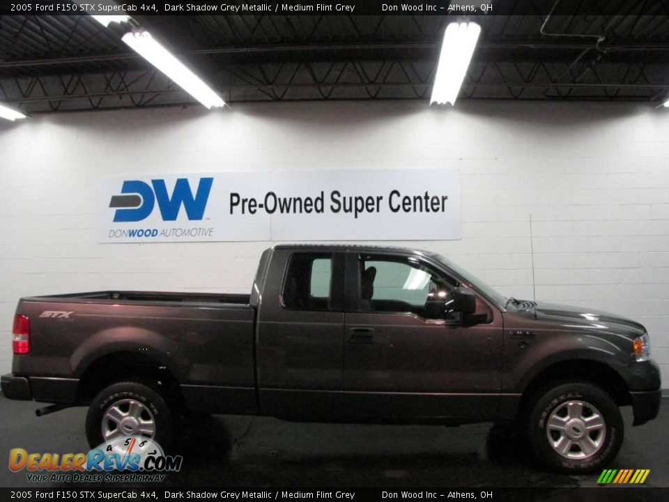 2005 Ford F150 STX SuperCab 4x4 Dark Shadow Grey Metallic / Medium Flint Grey Photo #6