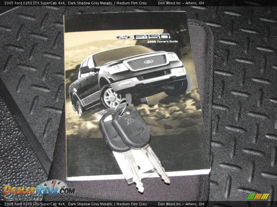 2005 Ford F150 STX SuperCab 4x4 Dark Shadow Grey Metallic / Medium Flint Grey Photo #21