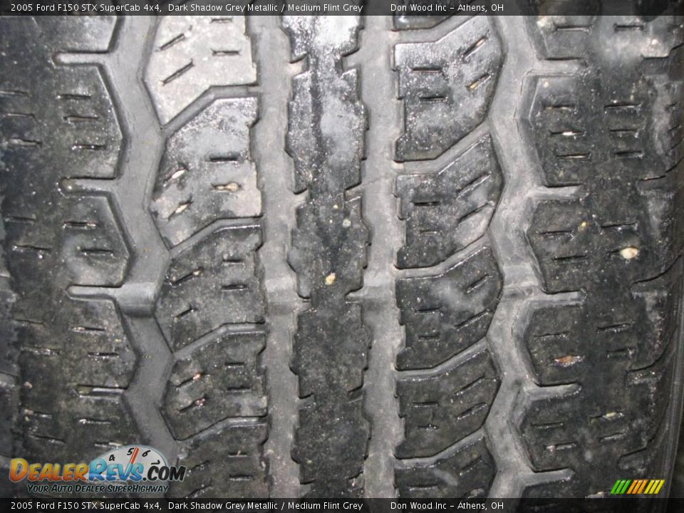 2005 Ford F150 STX SuperCab 4x4 Dark Shadow Grey Metallic / Medium Flint Grey Photo #23