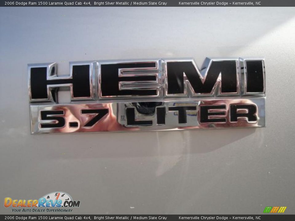 2006 Dodge Ram 1500 Laramie Quad Cab 4x4 Bright Silver Metallic / Medium Slate Gray Photo #9