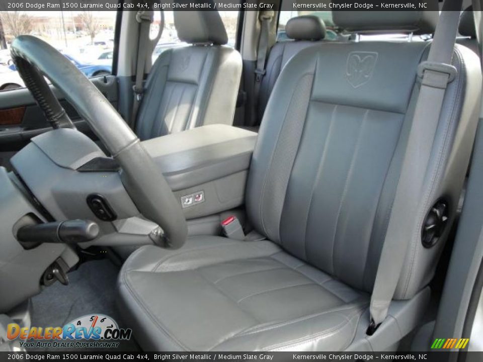 2006 Dodge Ram 1500 Laramie Quad Cab 4x4 Bright Silver Metallic / Medium Slate Gray Photo #17