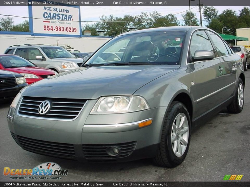 2004 Volkswagen Passat GLS Sedan Reflex Silver Metallic / Grey Photo #7